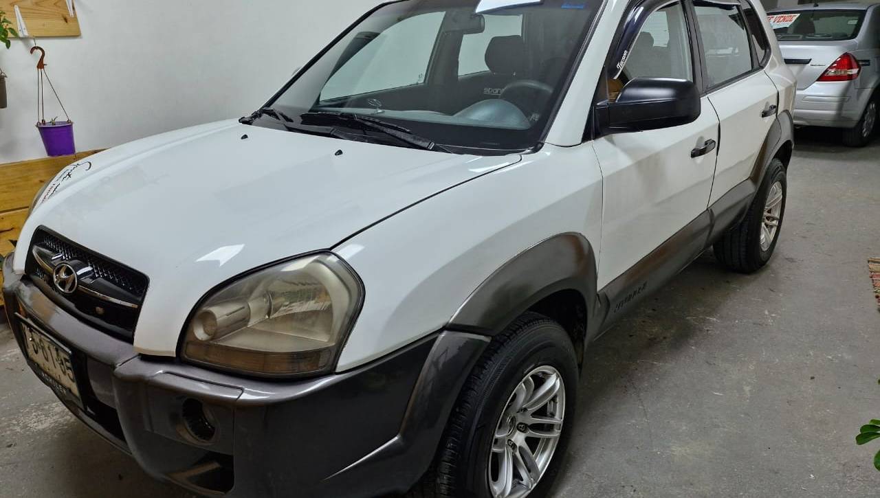 HYUNDAI TUCSOn 2005