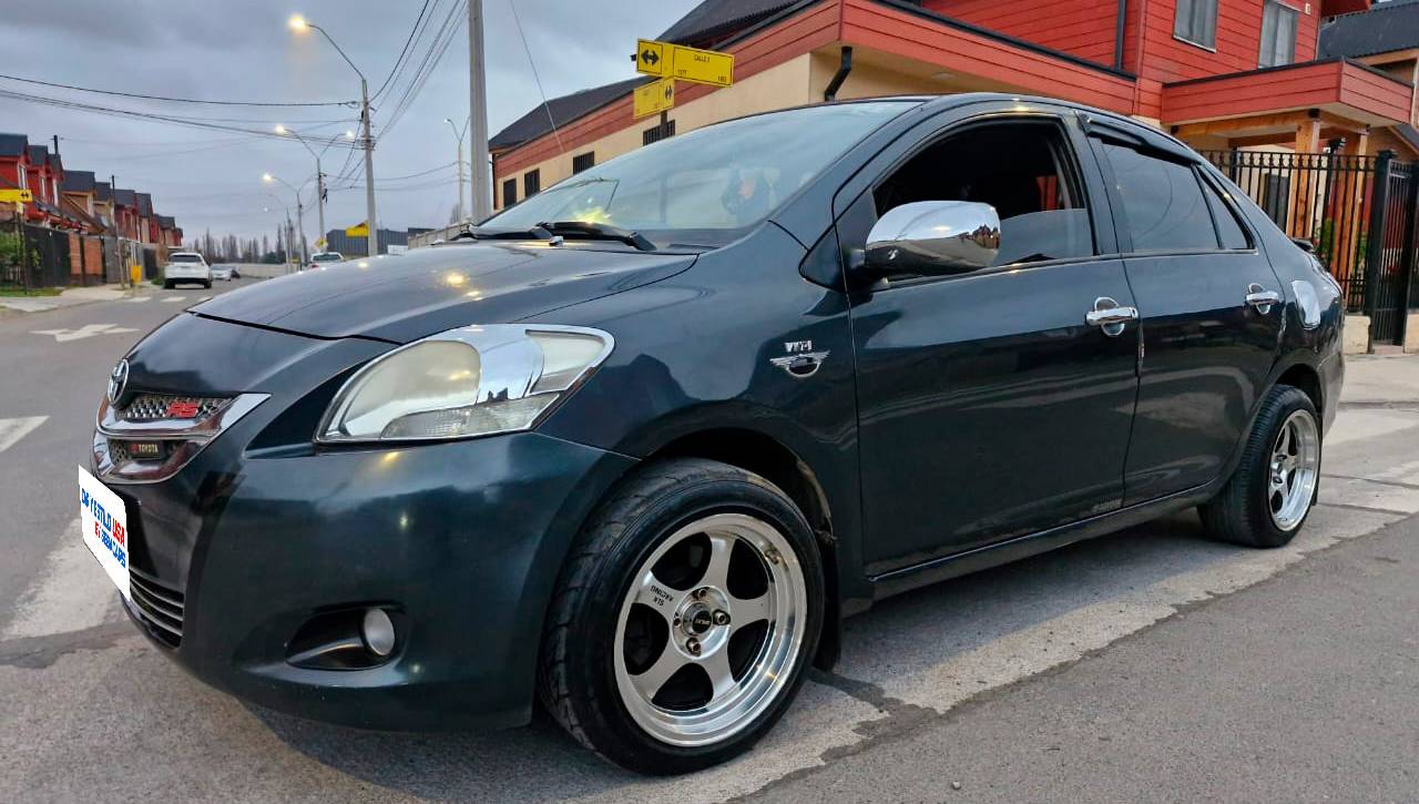 toyota yaris sedan 2007